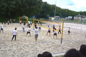 Hart & fair ging es beim Volleyball zu (Quelle: Suryoye Ruhrgebiet)