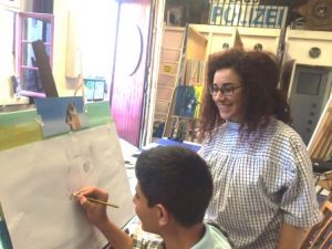 Beim Kreativ-Workshop konnten die Jugendlichen ihr künstlerisches Talent zeigen (Quelle: Maria Aras)