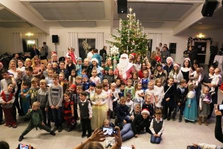 Die Jolka, das russische Silvesterfest, bringt die Familien zusammen (Quelle: Prestige e.V.)